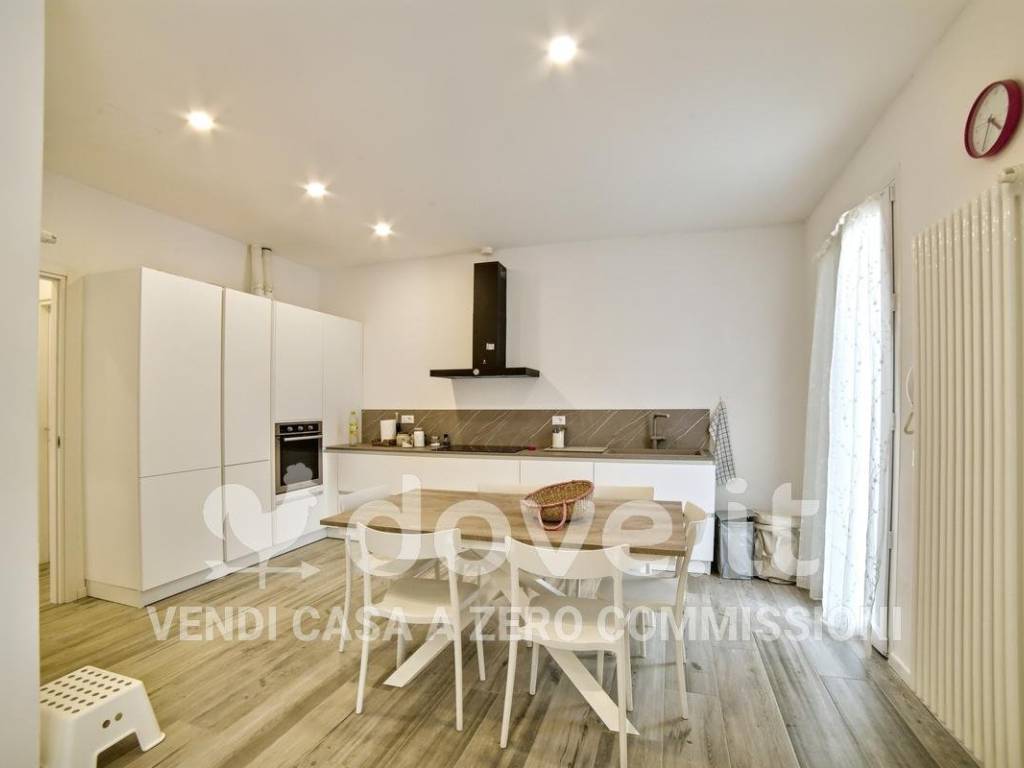 appartamento in vendita a Ravenna in zona Gambellara