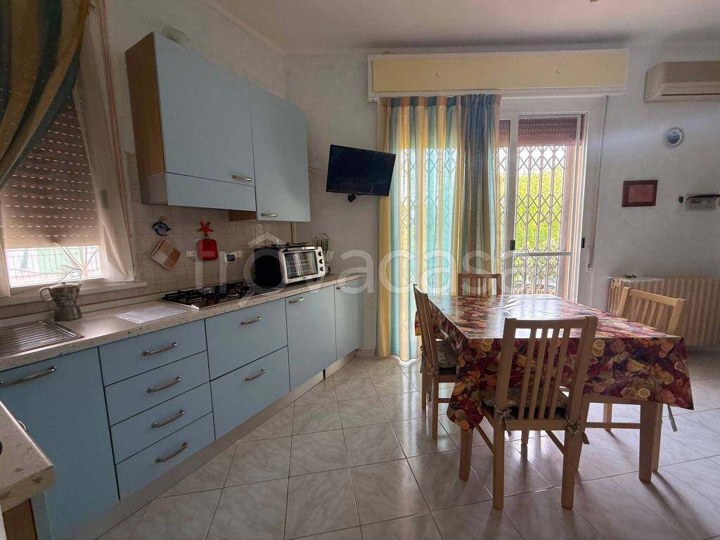appartamento in vendita a Ravenna in zona Punta Marina Terme
