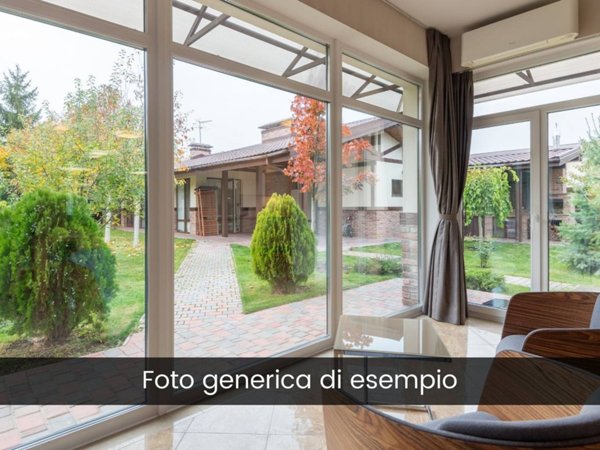 casa indipendente in vendita a Ravenna in zona Centro Storico