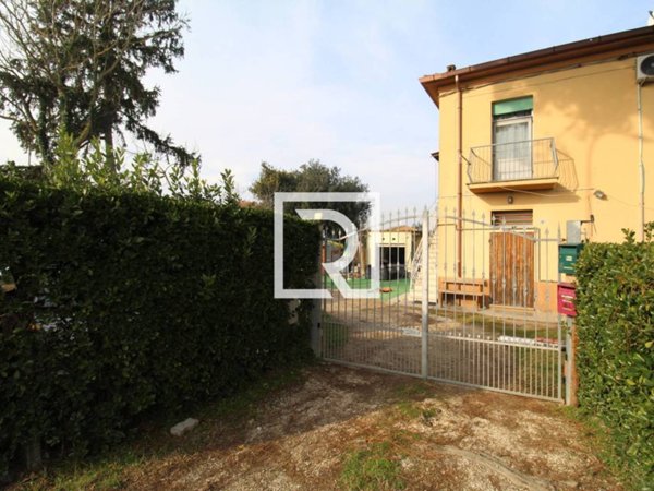 appartamento in vendita a Ravenna in zona Sant'Alberto