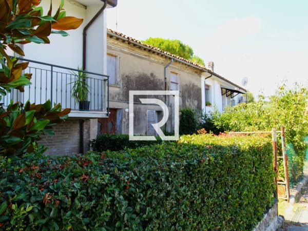 casa indipendente in vendita a Ravenna in zona Piangipane