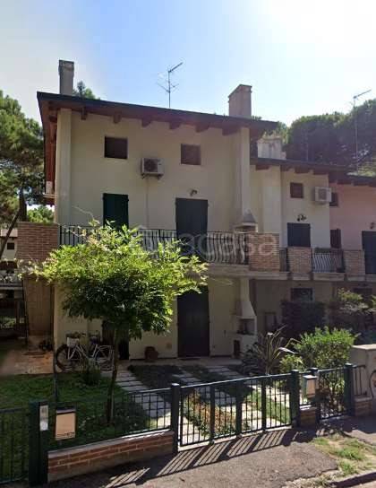 appartamento in vendita a Ravenna in zona Classe