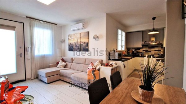 casa indipendente in vendita a Ravenna in zona Porto Fuori
