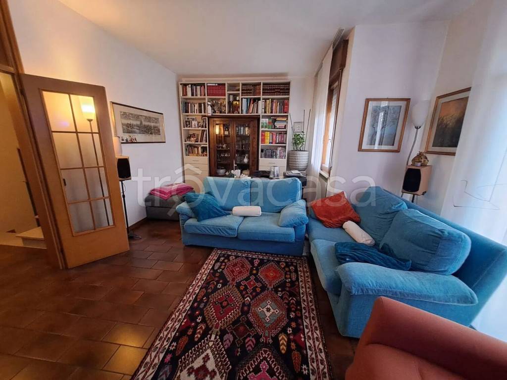 casa indipendente in vendita a Ravenna