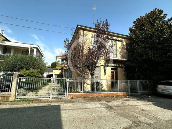 appartamento in vendita a Ravenna in zona Centro Storico