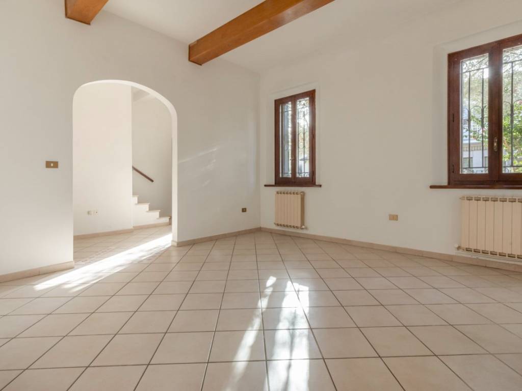 casa indipendente in vendita a Ravenna in zona Piangipane