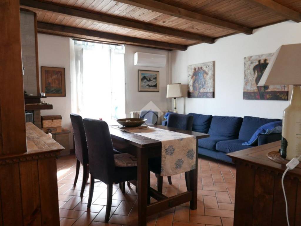 casa indipendente in vendita a Ravenna in zona San Pietro in Vincoli