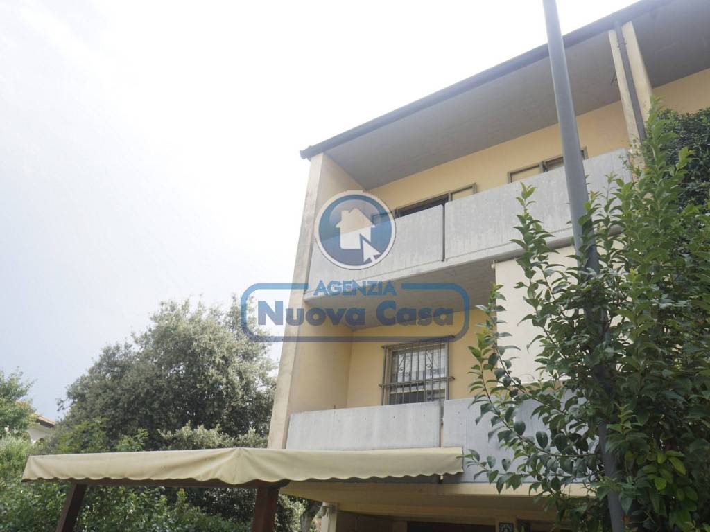 casa indipendente in vendita a Ravenna