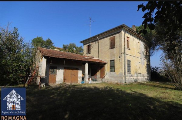 casa indipendente in vendita a Ravenna in zona Mezzano