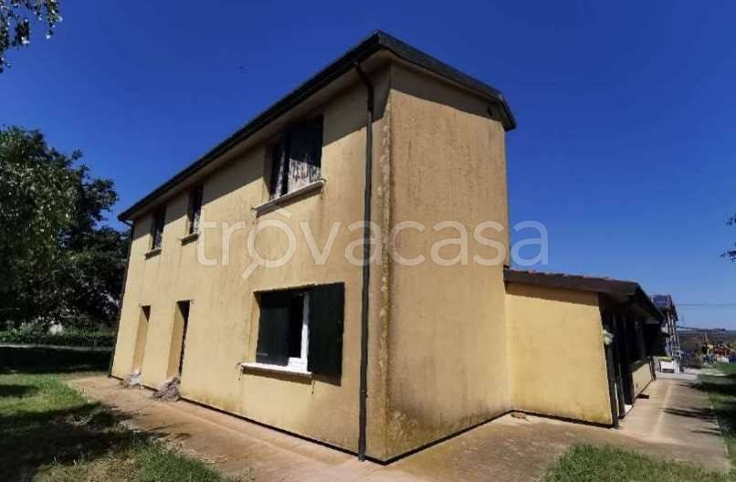 appartamento in vendita a Ravenna in zona Camerlona