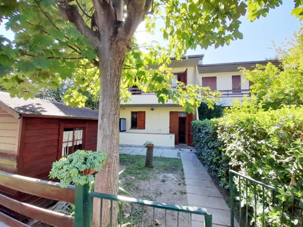 appartamento in vendita a Ravenna in zona Lido Adriano