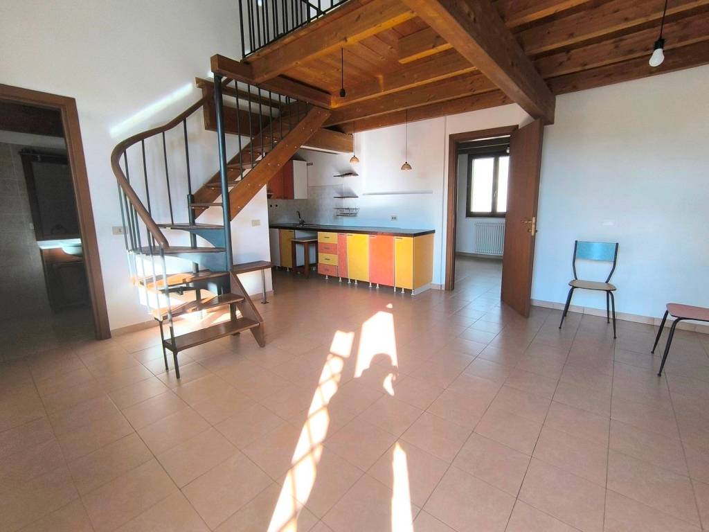 appartamento in vendita a Ravenna in zona Camerlona