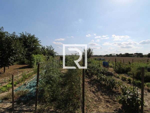terreno edificabile in vendita a Ravenna in zona Piangipane