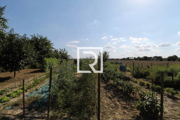 terreno edificabile in vendita a Ravenna in zona Piangipane