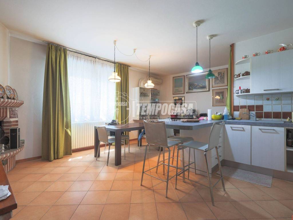 casa indipendente in vendita a Ravenna in zona Centro Storico