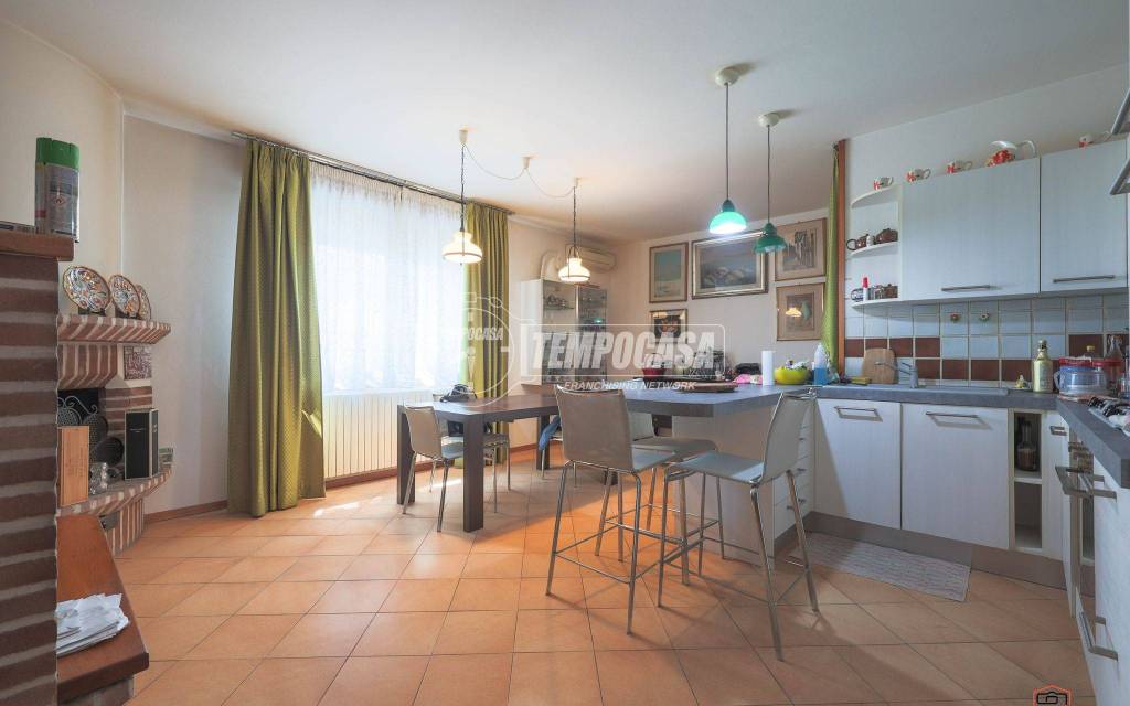 casa indipendente in vendita a Ravenna in zona Centro Storico