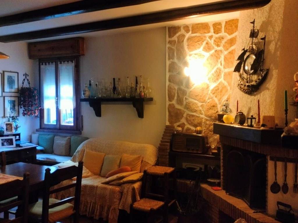 casa indipendente in vendita a Ravenna in zona Piangipane