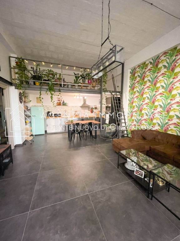 casa indipendente in vendita a Ravenna in zona Centro Storico