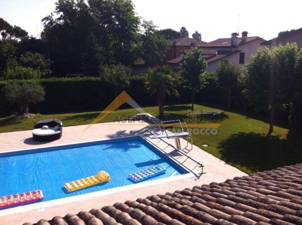 casa indipendente in vendita a Ravenna in zona Piangipane