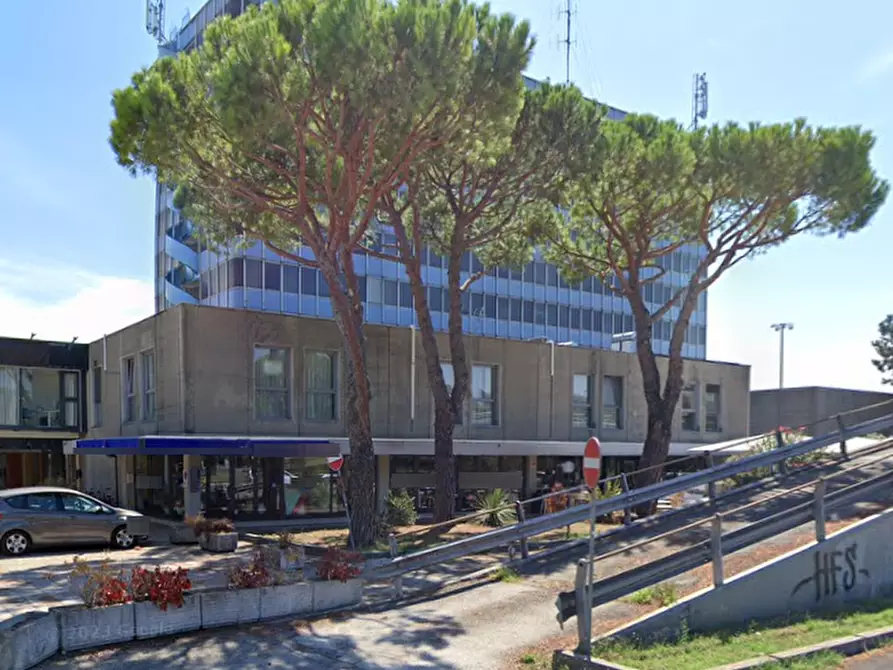 negozio in vendita a Ravenna in zona Classe