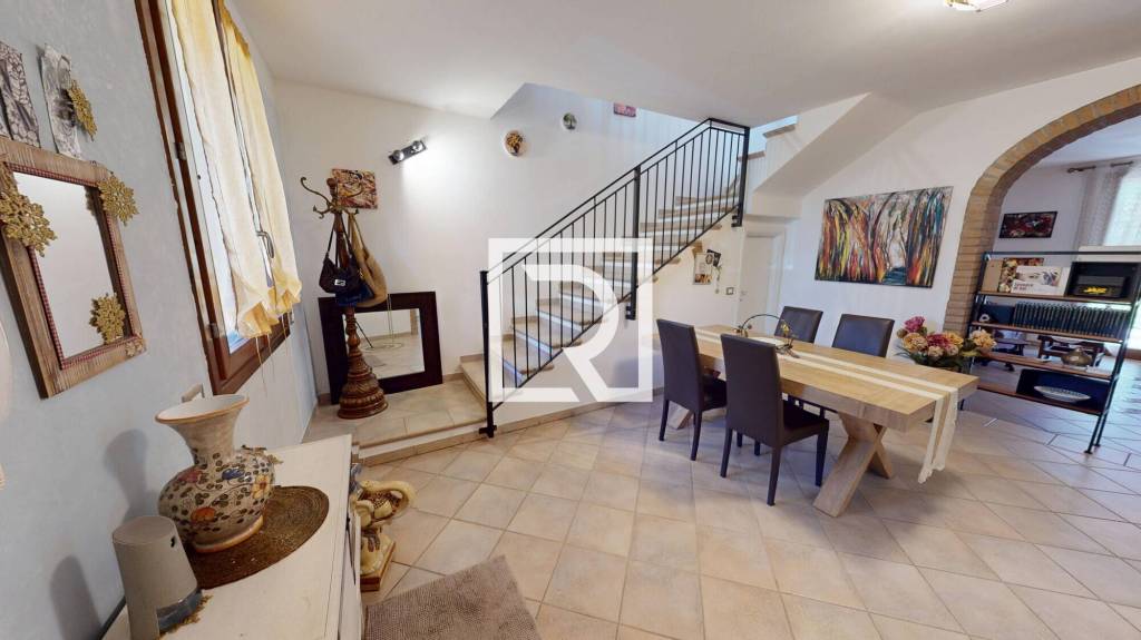 casa indipendente in vendita a Ravenna in zona San Marco