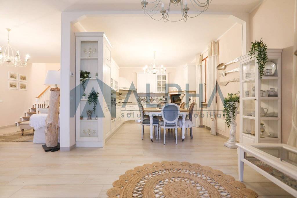 casa indipendente in vendita a Ravenna in zona Lido Adriano