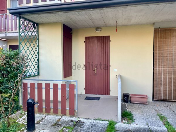 appartamento in vendita a Ravenna in zona Marina Romea