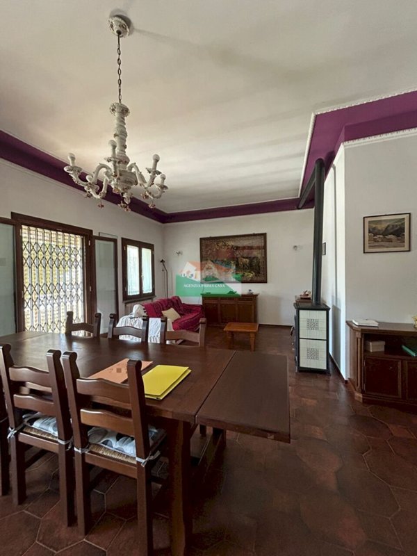 casa indipendente in vendita a Ravenna in zona Classe