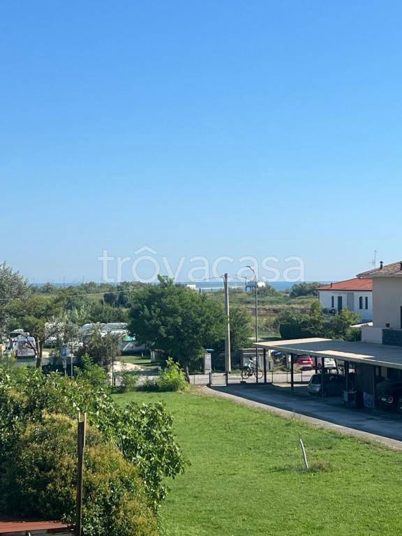 appartamento in vendita a Ravenna in zona Lido di Dante