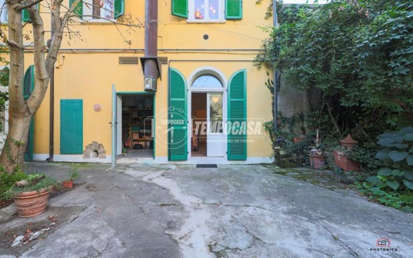 casa indipendente in vendita a Ravenna in zona Centro Storico
