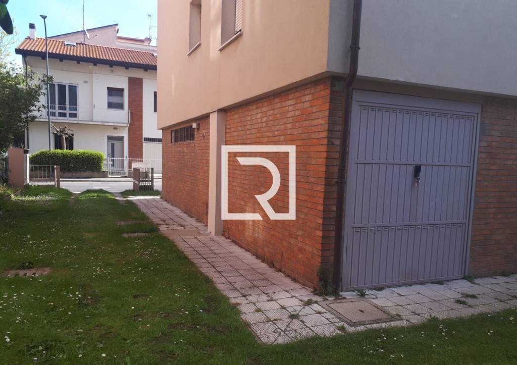 appartamento in vendita a Ravenna in zona Centro Storico