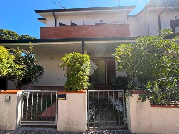 appartamento in vendita a Ravenna in zona Marina Romea