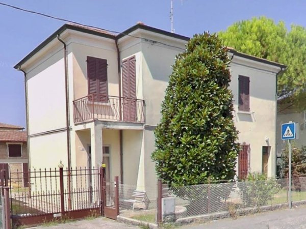casa indipendente in vendita a Ravenna in zona San Pietro in Vincoli