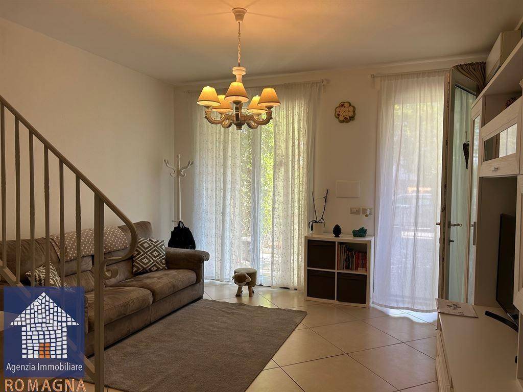 casa indipendente in vendita a Ravenna in zona Lido Adriano