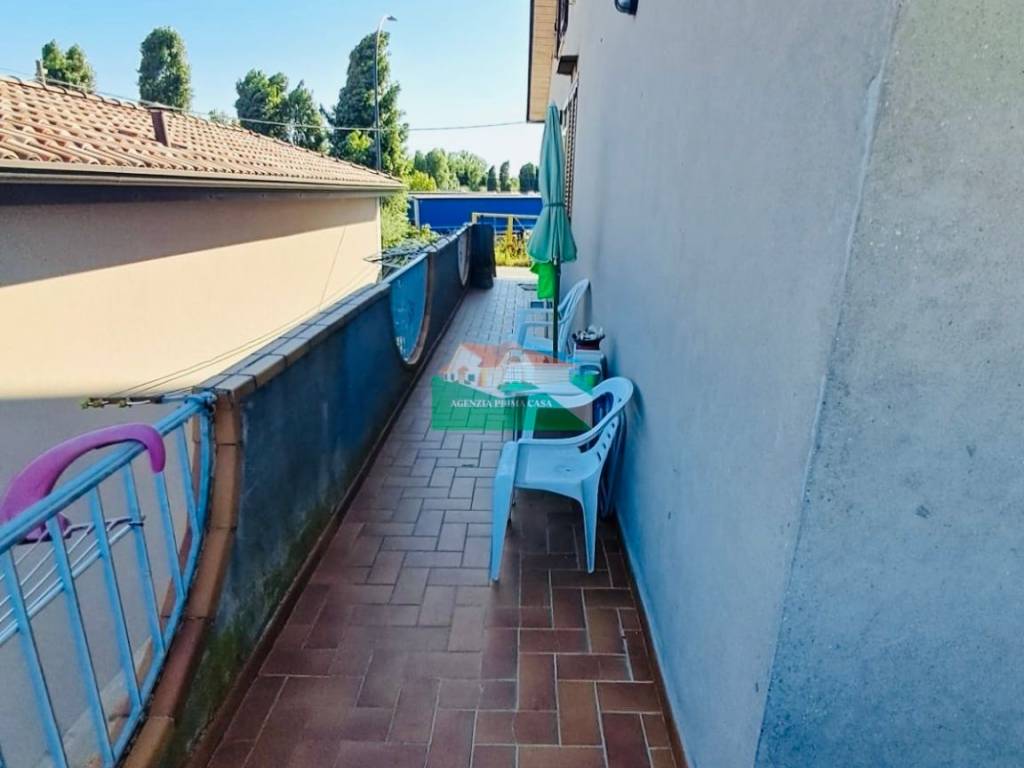 casa indipendente in vendita a Ravenna in zona Classe