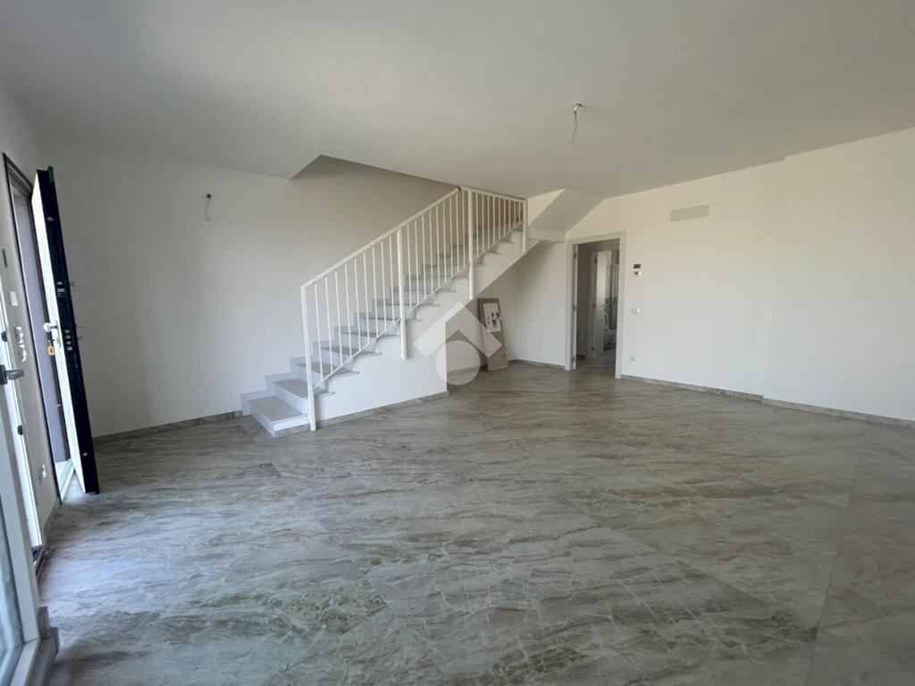 casa indipendente in vendita a Ravenna in zona Castiglione di Ravenna