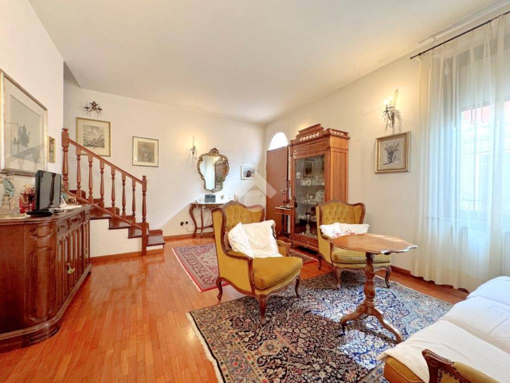 casa semindipendente in vendita a Ravenna in zona Centro Storico