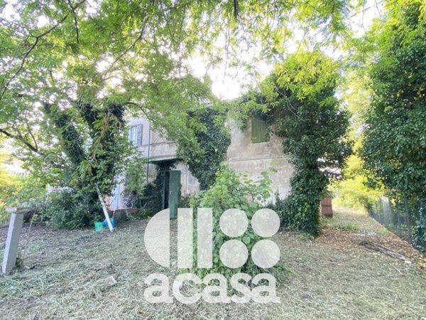 casa indipendente in vendita a Ravenna in zona San Pietro in Vincoli