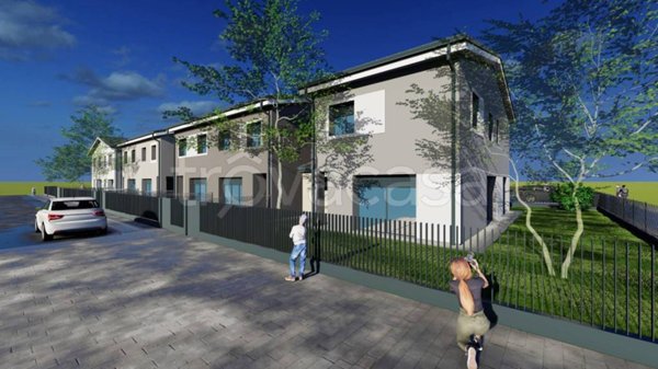 casa indipendente in vendita a Ravenna