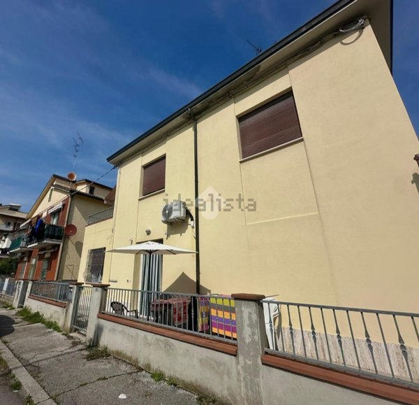 appartamento in vendita a Ravenna in zona Punta Marina Terme