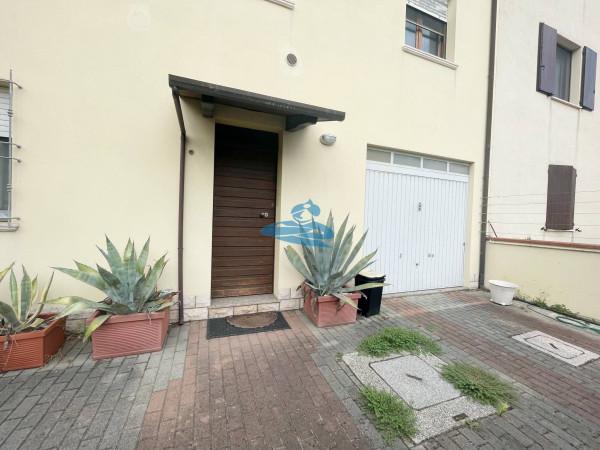 casa indipendente in vendita a Ravenna in zona Centro Storico
