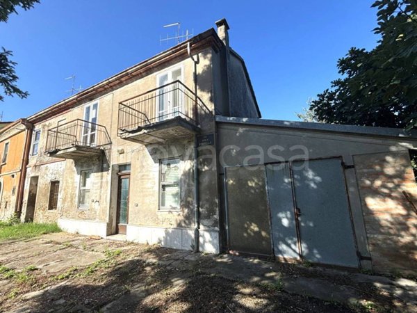 casa indipendente in vendita a Ravenna in zona Santo Stefano