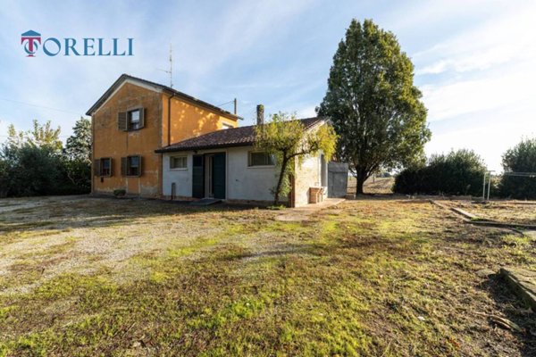 casa indipendente in vendita a Ravenna in zona Fosso Ghiaia