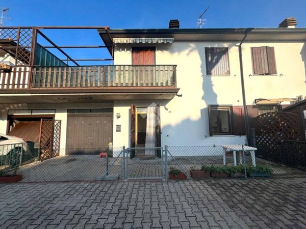 appartamento in vendita a Ravenna in zona Porto Corsini