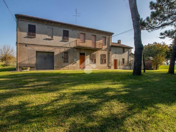 casa indipendente in vendita a Ravenna in zona San Marco