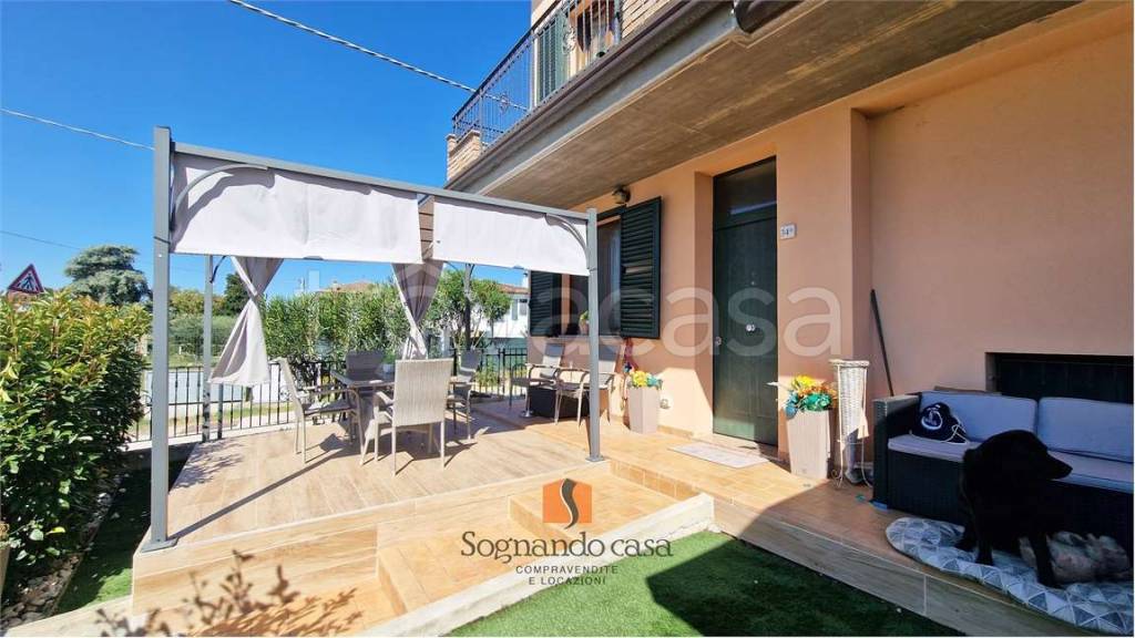 casa indipendente in vendita a Ravenna in zona Villanova di Ravenna