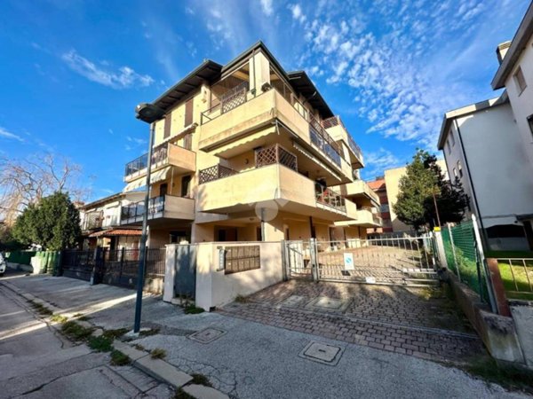 appartamento in vendita a Ravenna in zona Marina di Ravenna