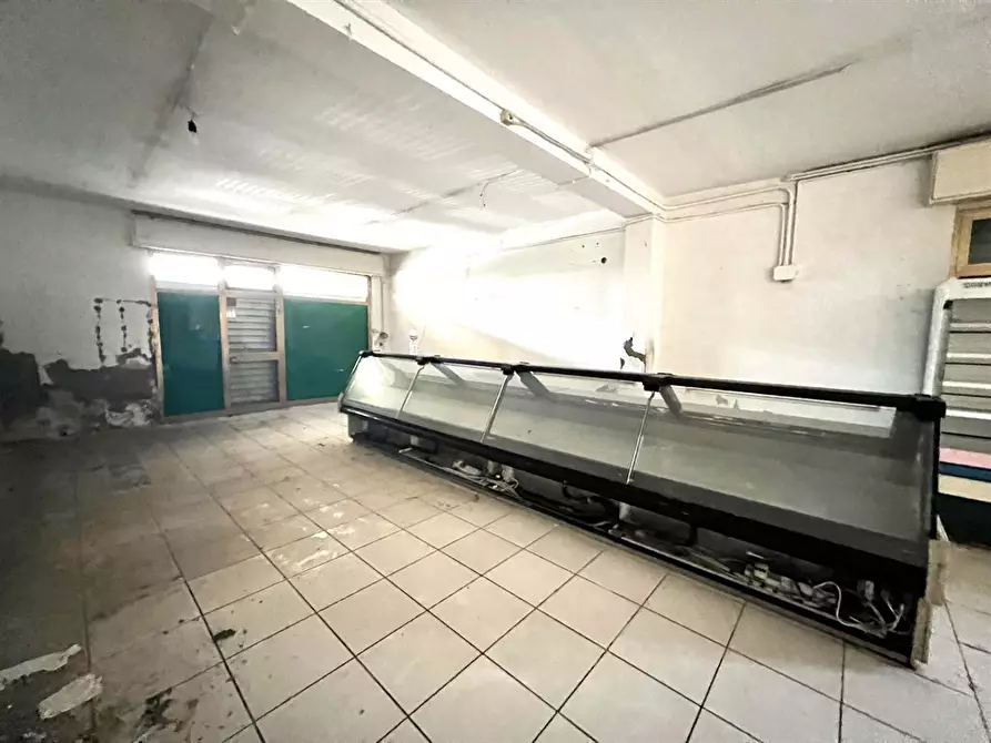 negozio in vendita a Ravenna in zona Grattacoppa