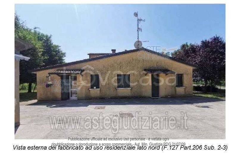 appartamento in vendita a Ravenna in zona Camerlona
