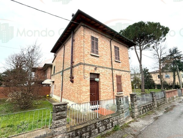 casa indipendente in vendita a Ravenna in zona Centro Storico